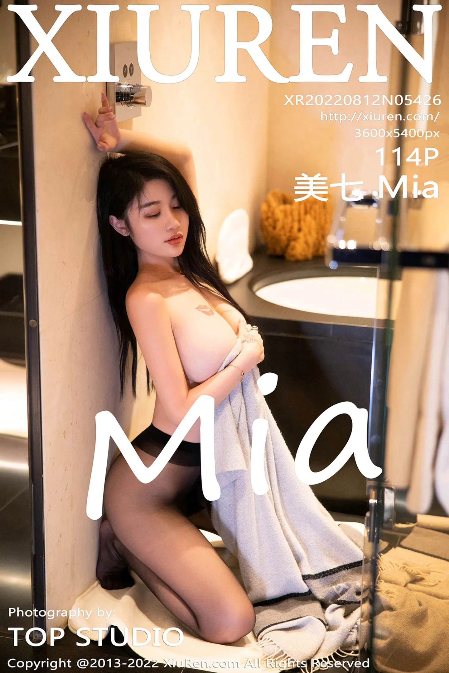 [XiuRen秀人网]No.5426_模特美七Mia西双版纳旅拍脱淡红色连衣裙秀丰满身材诱惑写真114P-秀人网 - XiuRen.Space